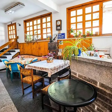 Apartment Gorgeous In The Heart Of Old Town