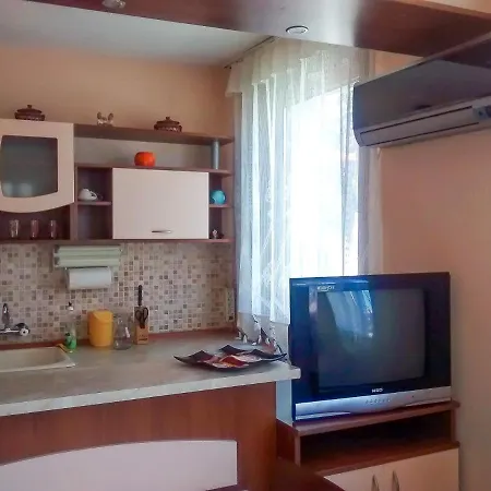 Apartment Gorgeous In The Heart Of Old Town Sozopol