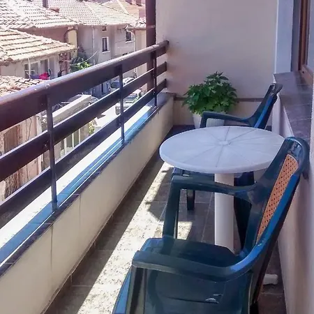 Apartment Gorgeous In The Heart Of Old Town Sozopol